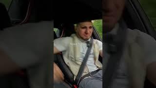 Асхаб тамаев и ахмед венгалби гонка, тамаев переключает передачи