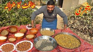 Amazing Winter Recipe in Village 100 Year old Panjiri Recipe Special Winter Sardiyon ki Soghat