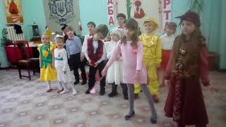 Сряшкайте Баба Марта!