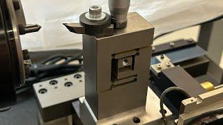 Ultra precision flexure based diamond turning lathe toolpost