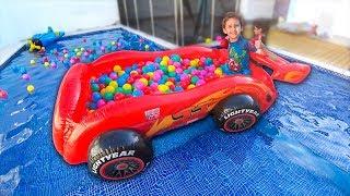 KIDS FUNNY in BALL PIT CARS Lightning McQueen inside in the POOL