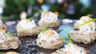 Canapés de saumon fumé et fromage frais pour un apéritif chic et facile