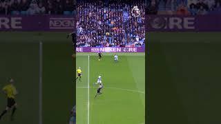 Riyad Mahrez scores against Man City!