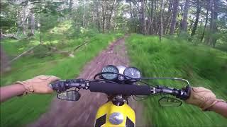 Riding Bikes - 1976 Yamaha DT400 Enduro FIRST RIDE, KICK START, Dirty Billy Moto Campout  v805