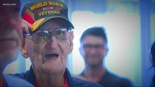 Veterans travel to National WWII Museum in New Orleans