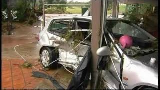 TEN NEWS - QLD Flood coverage 11 JAN 2011