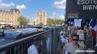 Les grillages toujours présents à Saint Michel