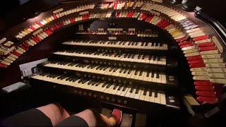 FANTASTIC Wurlitzer Organ in the Byrd Theater! Organ demonstration