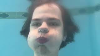 Puffy Cheeks Underwater