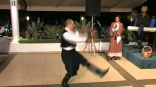 HoneywellIncentives Cyprus Traditional Dance (Tatsia- Zeimbekiko- Sousta)