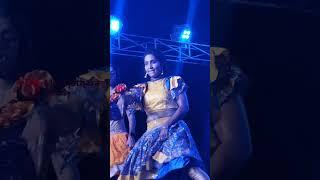Jhansi Amazing Dance vibes - Abbabba idi Pillakadhu | Festivel Highlight! #event #massjathara #folk