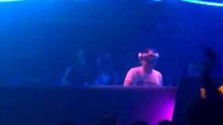 DJ Chuckie @ Vanilla Club 25 settembre 2010.mp4