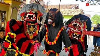 barongan ferocious !! Barongan gemblak comes out with live blandok indah-wong woro