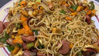 How to cook indomie instant noodles Ghana  street food #indomie  #pastarecipe #ghanastreetfood