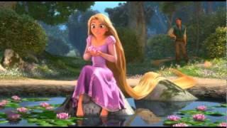 Raiponce - Extrait "indécise" I Disney