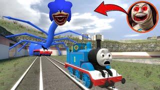 Building a Thomas Train Chased By Cursed Thomas turned into Sonic Tapes in Garry's Mod