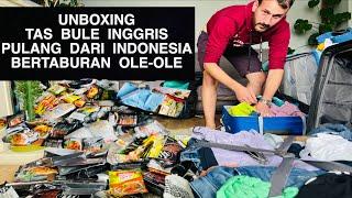 Mendarat Di Inggris Dari Indonesia, Unpacking Tas BERTABURAN OLE-OLE