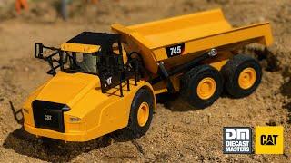 Diecast Masters 1:24 Scale RC Cat® 745 Articulated Truck