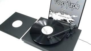 Deep Purple - Smoke On The Water (Official Vinyl Video)