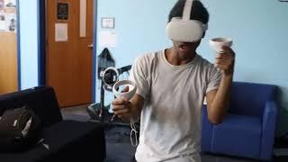 XEL Harley play VR for the first time  : boxing