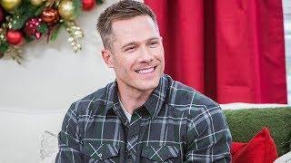 Highlights - “A Shoe Addicts Christmas” star Luke Macfarlane – Hallmark Channel