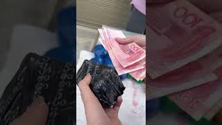 翡翠珠寶：300塊錢買賭石，切帝王綠，一刀下去啥也不是！ #緬甸翡翠 #翡翠珠寶 #翡翠直播 #翡翠 #珠寶首飾