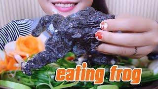 ASMR steamed frogs with calabash (exotic food) CHEWY EATING SOUNDS | LINH-ASMR