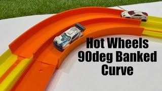 Hot Wheels 90deg Banked Curve