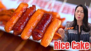 Tteokbokki on a STICK that you will not be able to stop EATING️Korea's ICONIC Street Food Recipe