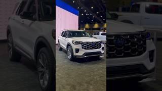 2025 Ford Explorer Platinum