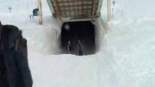 Calling home from Neumayer Station