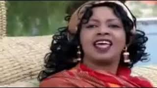 Dhaanto Macaan Cali Dhaanto iyo Canab (Official Video) - YouTube.MP4