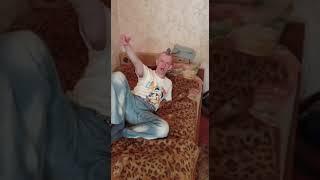 я спаиваю мусорщика#мусорщик #алкоголь #панк