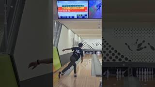 볼링 럭키스트닷~!! 핀이 도와주네~ #bowling #ボウリング #保齡球 #sports #구독과좋아요