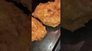 Fry chicken with Chris.