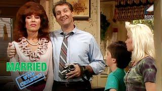 The Bundy's Vacation at Dumpwater, Florida & The Murderer | Married With Children