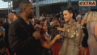 'Extra' Raw: On the Red Carpet at the 2013 MTV VMAs