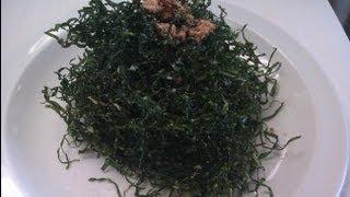 deep fried seaweed ( spring cabbage )