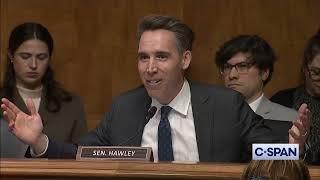 Sen. Josh Hawley to Airline Executives: "Flying on your airlines is horrible."