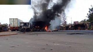 SEE  HOW EMALI GEN Z PROTESTORS BURNED A LORRY IN MOMBASA ROAD WHILE PROTESTING!!
