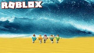 THE PALS vs. MEGA TSUNAMI IN ROBLOX!