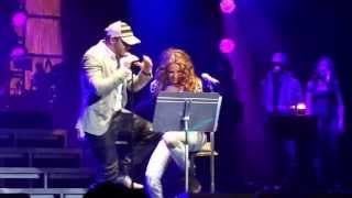 Thalia - Estoy Enamorado Ft Gerardo Ortiz VIVA tour