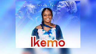 This is too serious Lady Mercy performs Ikemo cover by Osinachi.Her replacement indeed