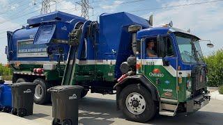 Peterbilt Amrep Side Loader Garbage Truck on Recycling