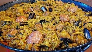 Paella de marisco a lo cubano ,a mi manera muy peculiar de hacerla te invito y lo vas a disfrutar !