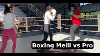 Boxing Girl Challenges Former Pro Boxer Girl