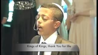 Jewish boy gets healed and sings to G'd