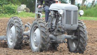 Special and Rare Tractor Builds on work in The Field | Ferguson Days 2024