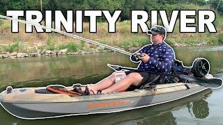 Kayak Bass Fishing the Trinity River in Fort Worth, Texas! (Summer Bass Fishing)