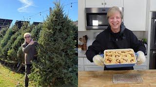 It's Christmas! Let's Find a MASSIVE Tree and Make a DELICIOUS Holiday Treat!